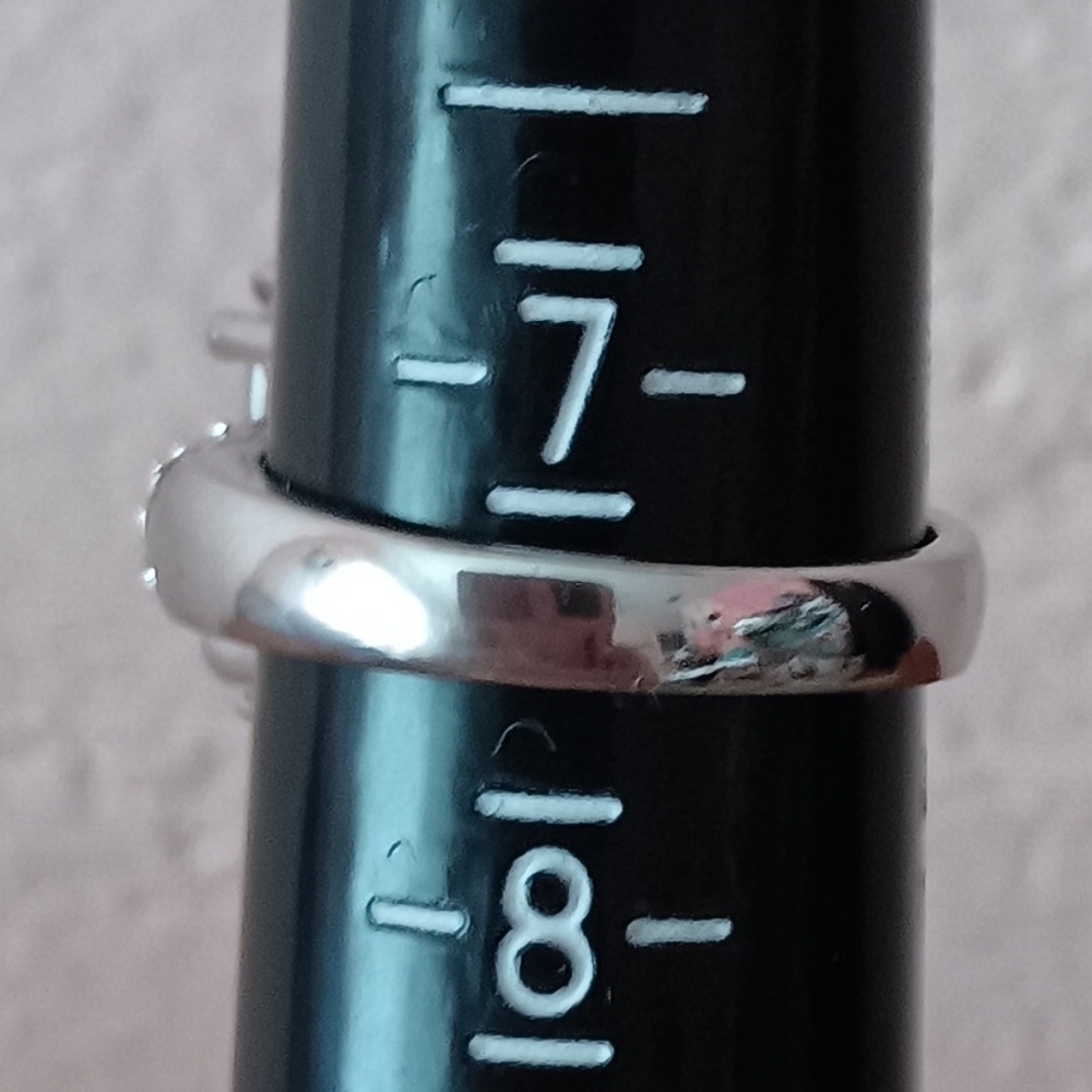Silver Tone Rhinestone Ring - Picture 7 of 7